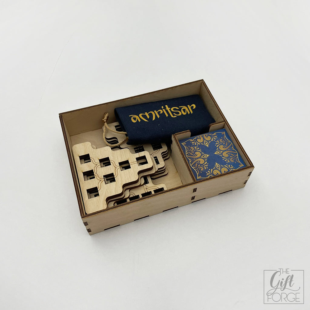 Insert compatible with Amritsar: The Golden Temple