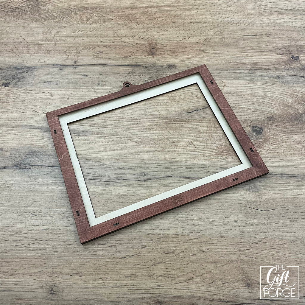 Map frame compatible with Gloomhaven: Jaws of the Lion