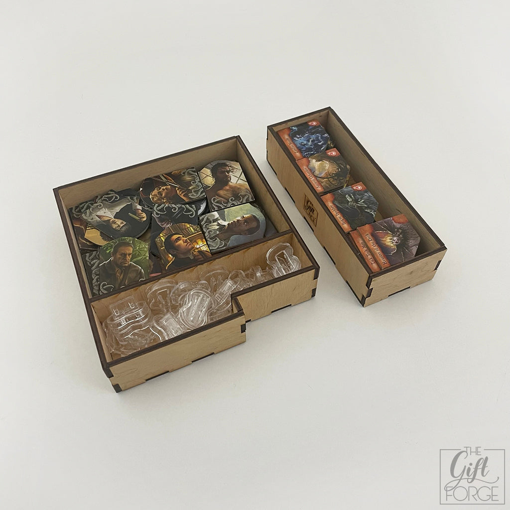 All-in insert compatible with Eldritch Horror