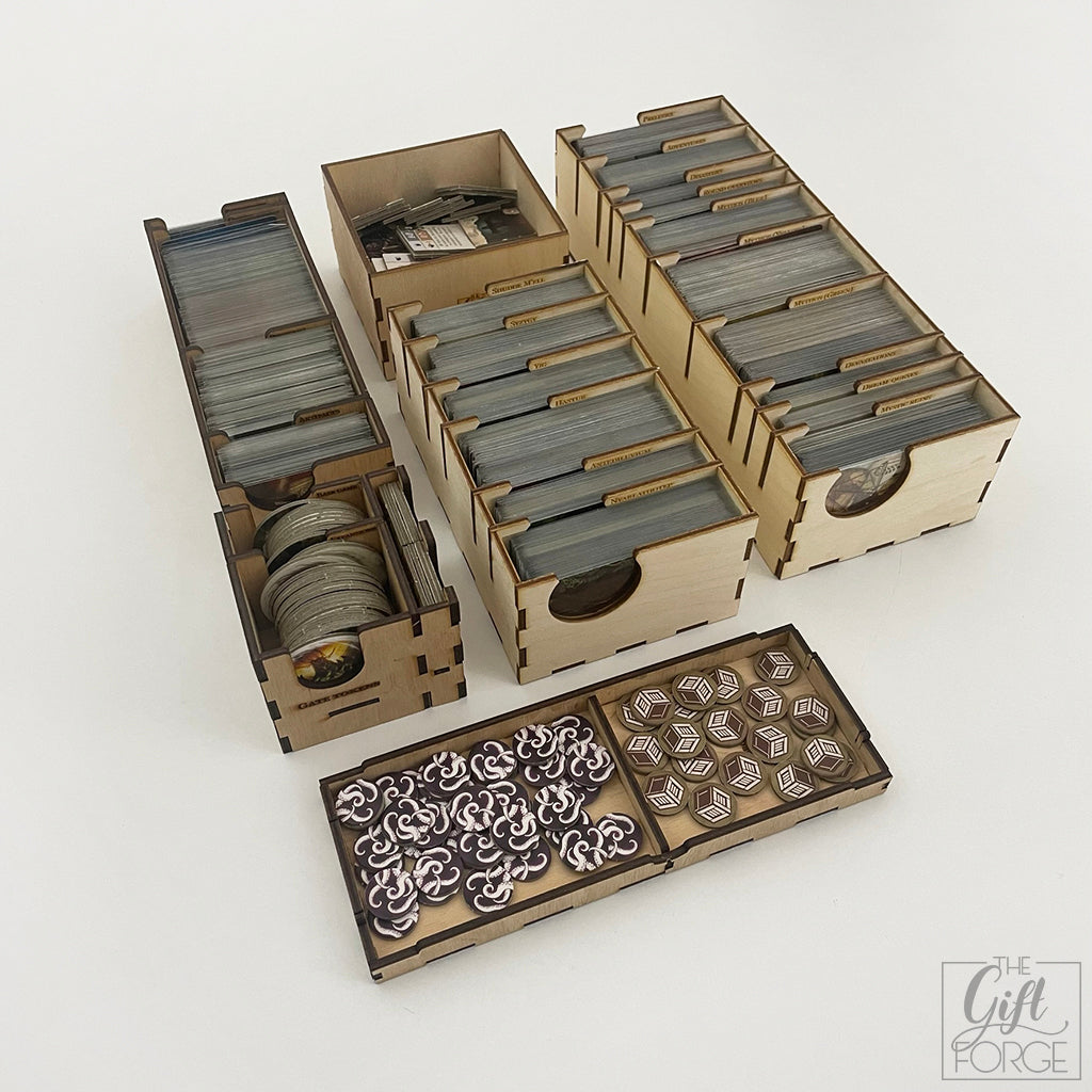 All-in insert compatible with Eldritch Horror