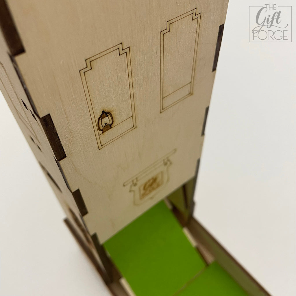 Wood workshop dice tower