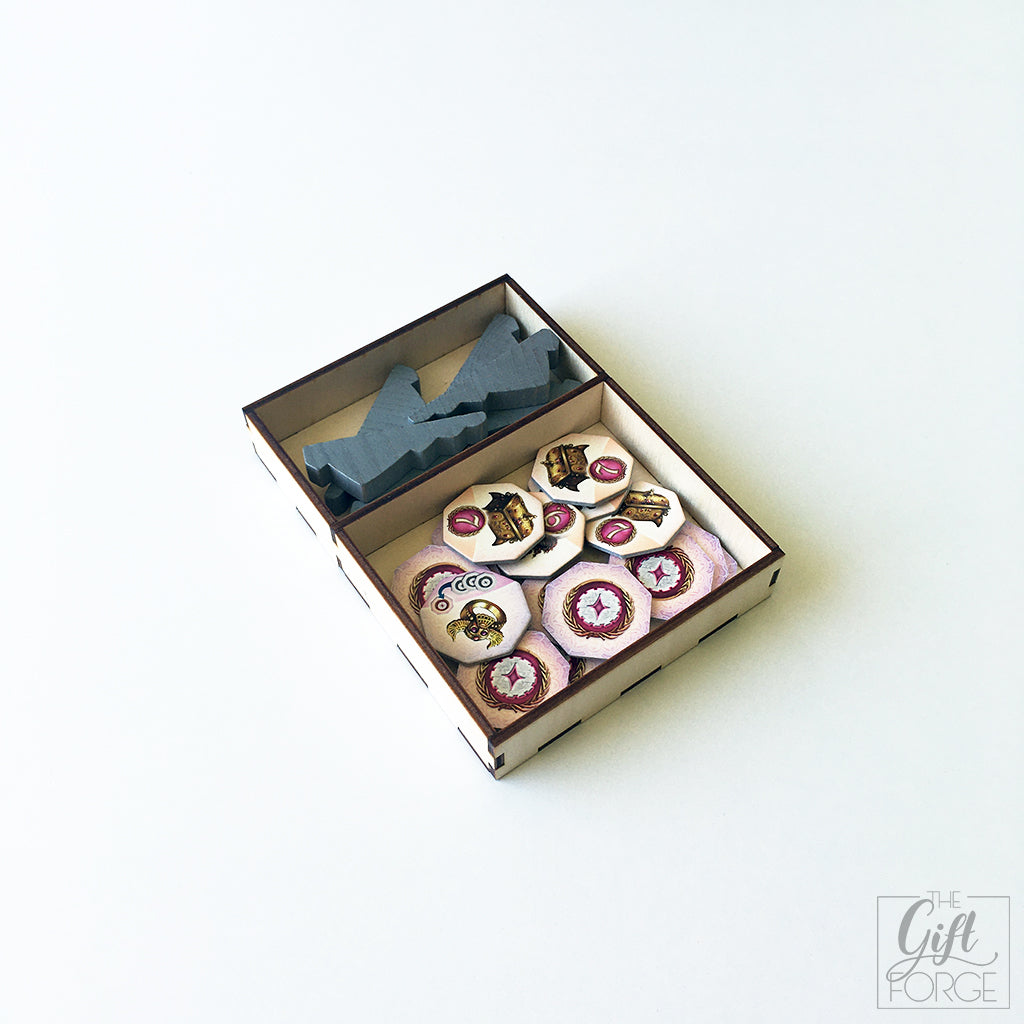 Insert compatible with Five Tribes