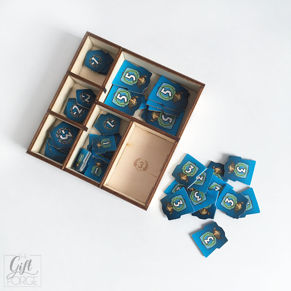 Insert compatible with 7 Wonders (1st edition)