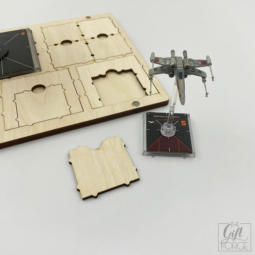 Manoeuvre and range ruler holder compatible with X-wing (+ tournament tray)