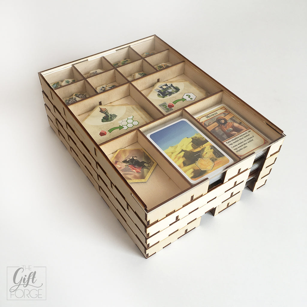 Insert compatible with Kingdom Builder