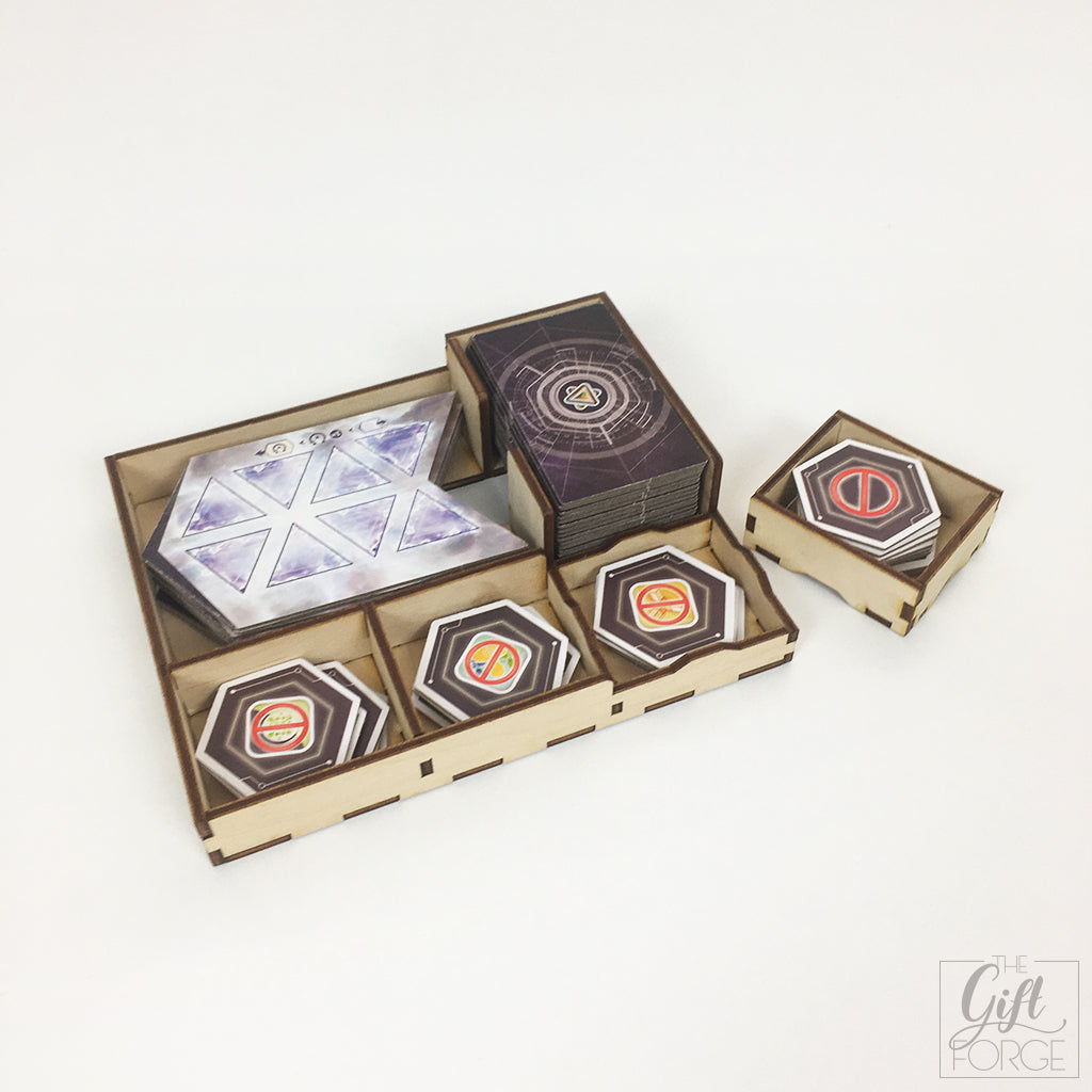 Insert compatible with Anachrony base game (Essential edition)