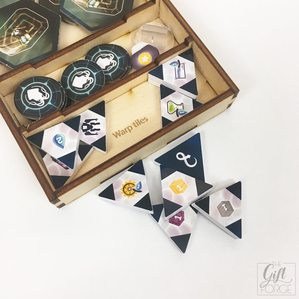 Insert compatible with Anachrony base game (Essential edition)