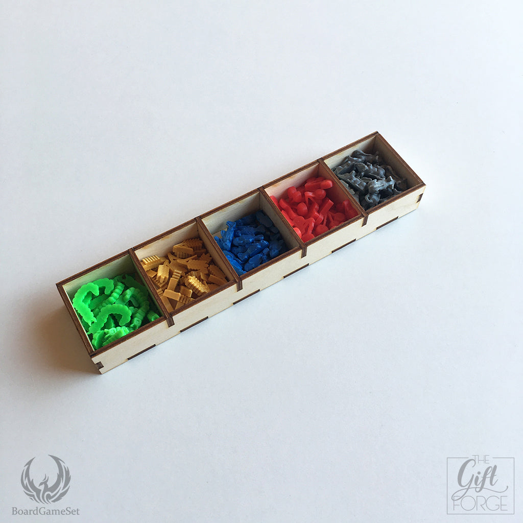 Insert compatible with Wingspan base game + European expansion