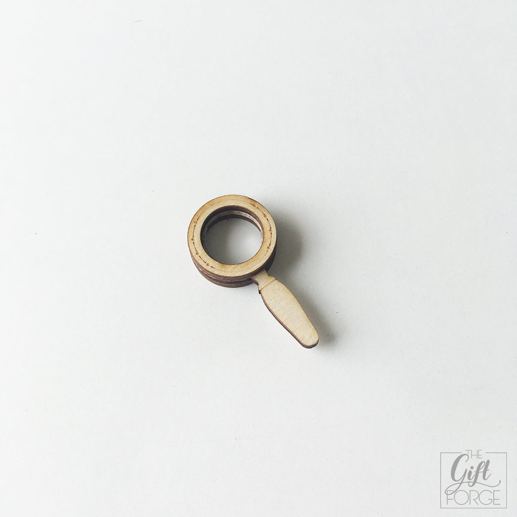 Magnifying glass first player marker