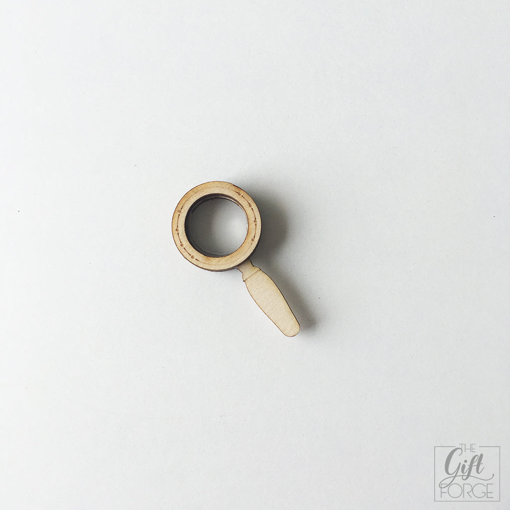Magnifying glass first player marker