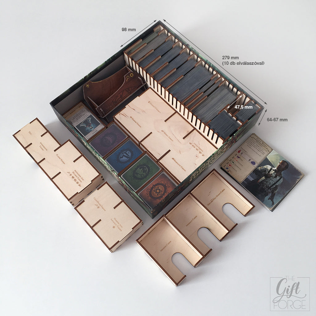 Insert compatible with Arkham Horror base game (3rd edition)