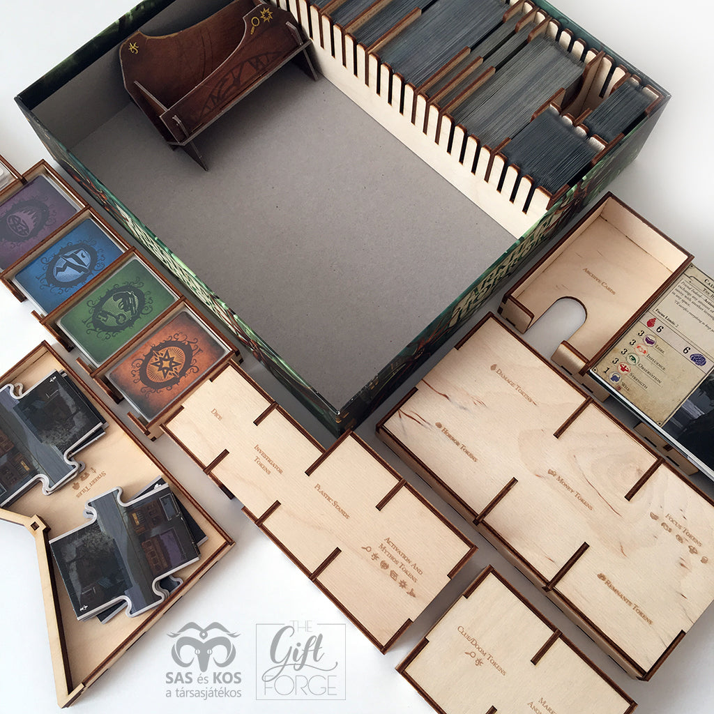 Insert compatible with Arkham Horror base game (3rd edition)