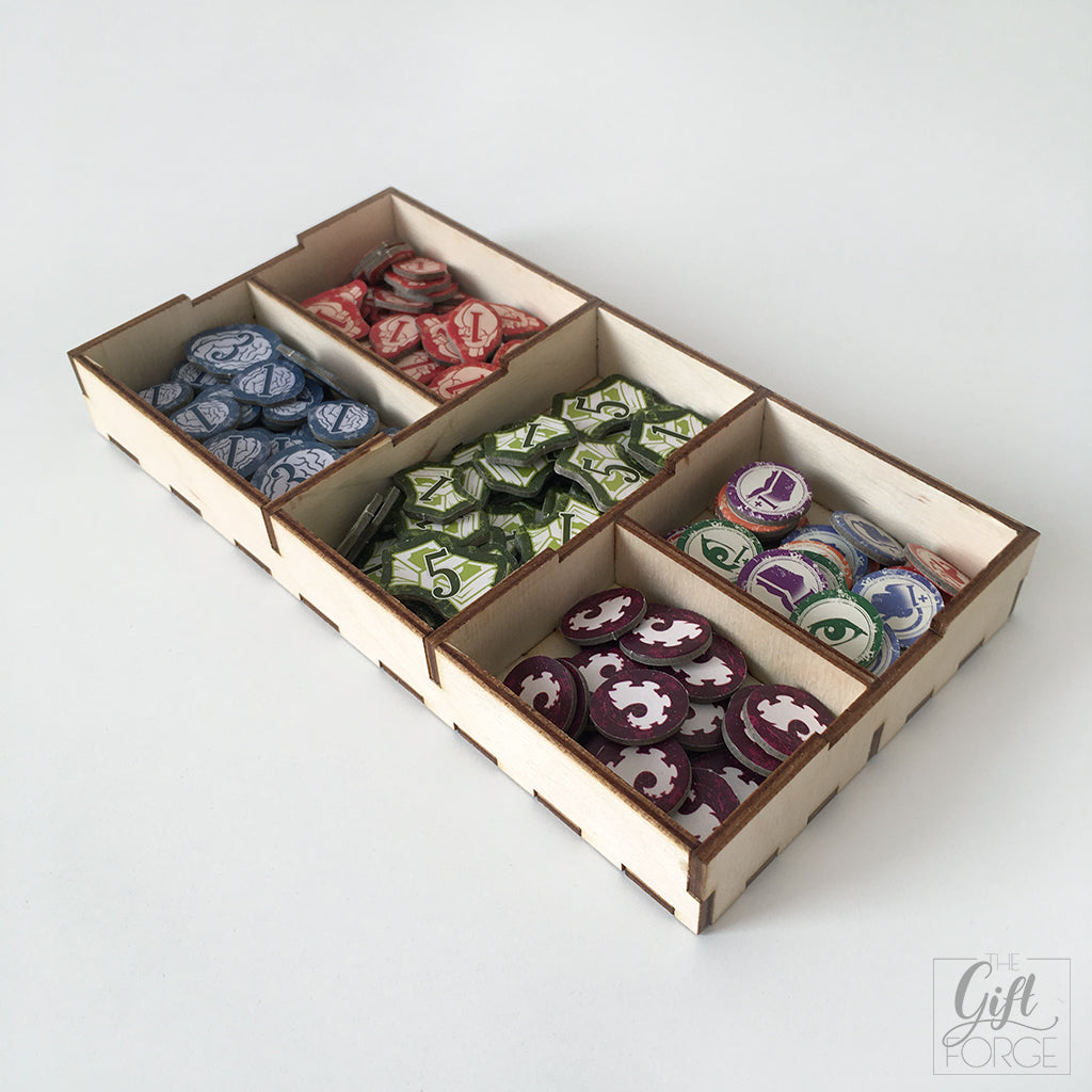 Insert compatible with Arkham Horror base game (3rd edition)
