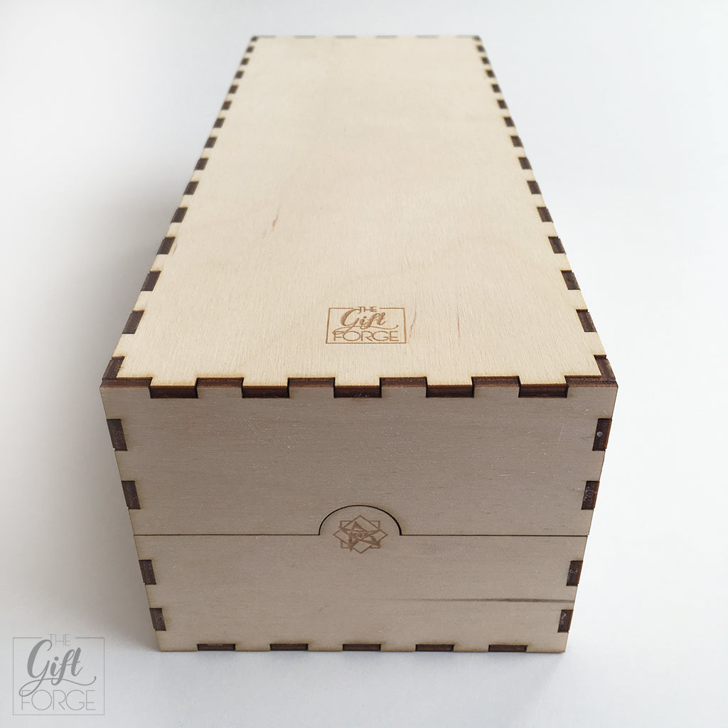 Wooden box compatible with Arkham Horror: The Card Game - Return to...
