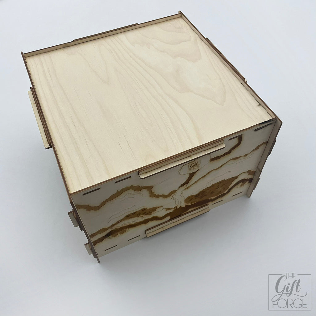 Wooden box compatible with Everdell
