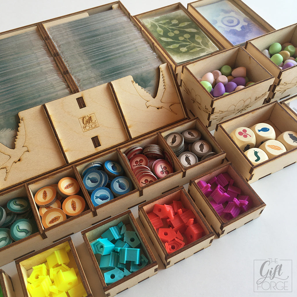 Insert compatible with Wingspan base game + European expansion