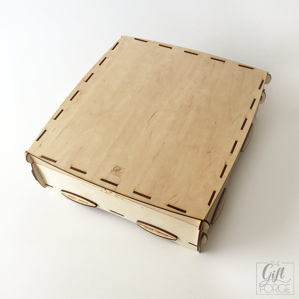 Big wooden box compatible with Arkham Horror: The Card Game
